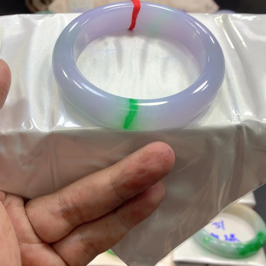 翡翠未镶嵌手镯翡翠