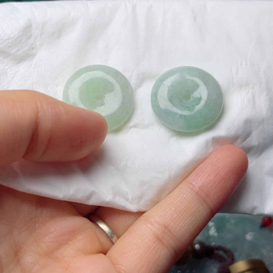 颈饰未镶嵌翡翠挂件