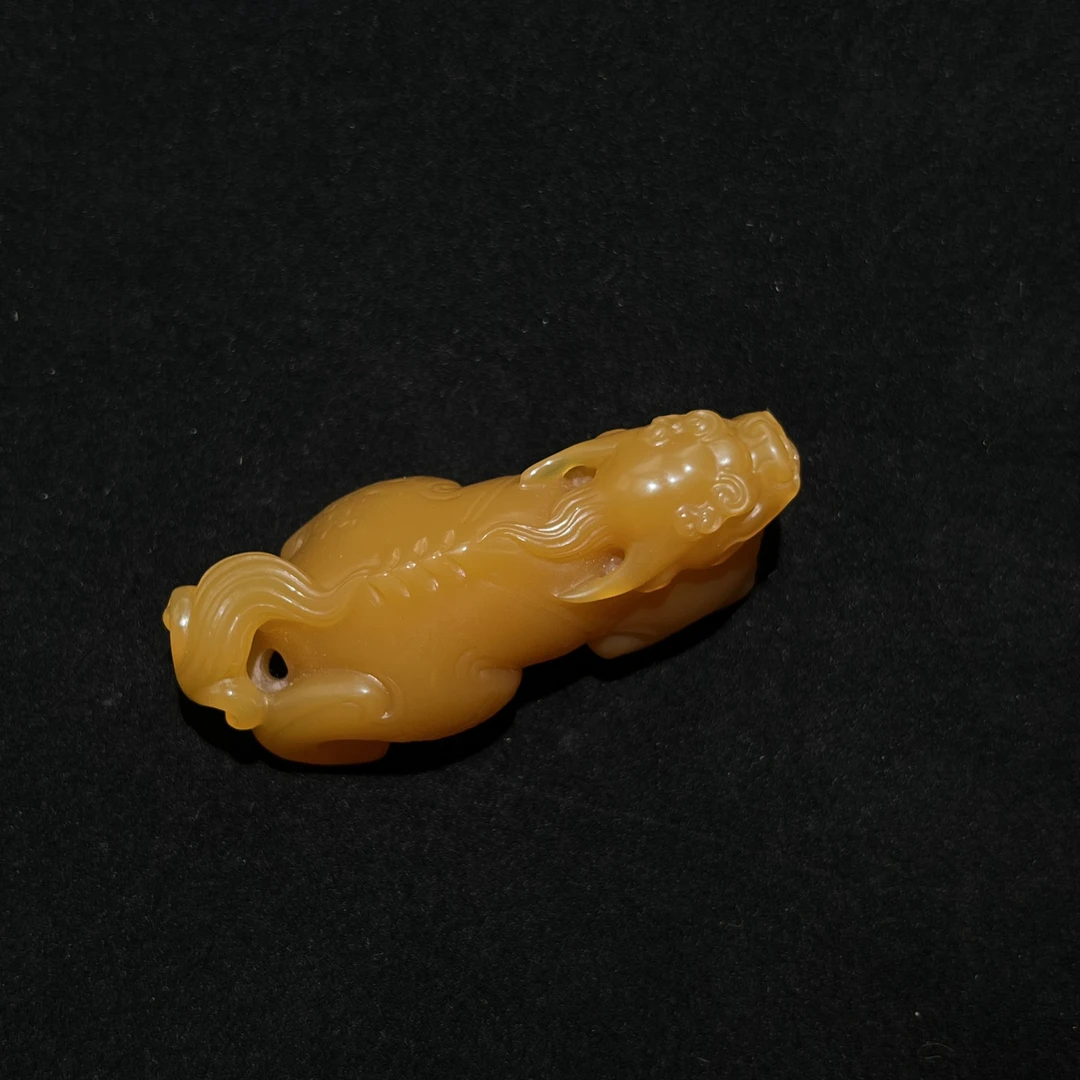 原矿精品苏工缅黄麒麟瑞兽吊坠手玩挂件