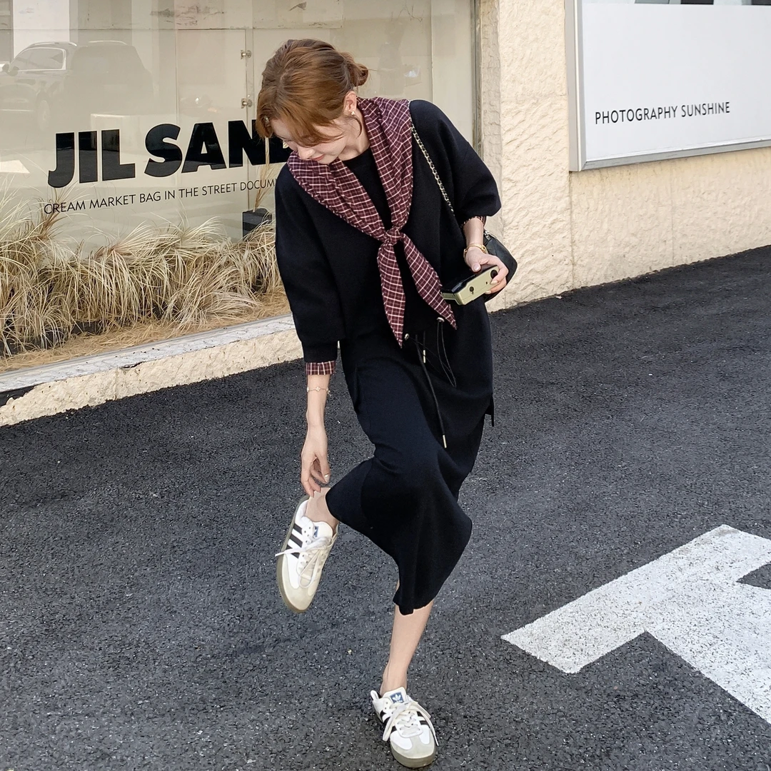 韩系显瘦减龄卫衣套装裙女气质新款拼接搭配格子针织半身裙两件套