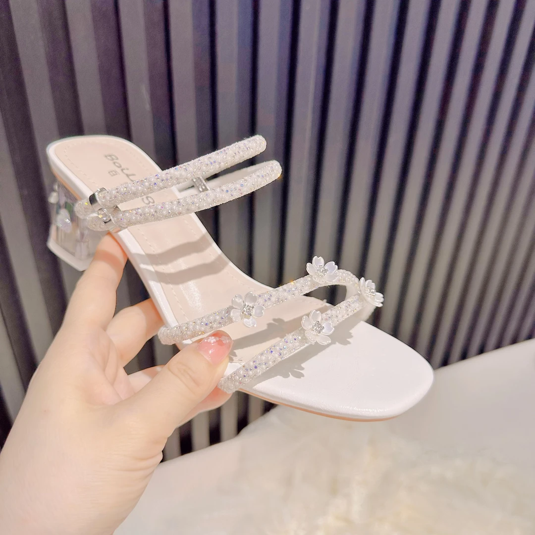 设计师款花朵凉鞋2穿凉拖珍珠百搭粗跟仙女风平跟女鞋子