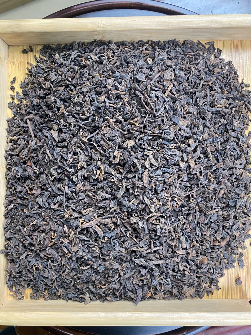 2006 麻黑古树纯料熟茶饼茶 357g/饼