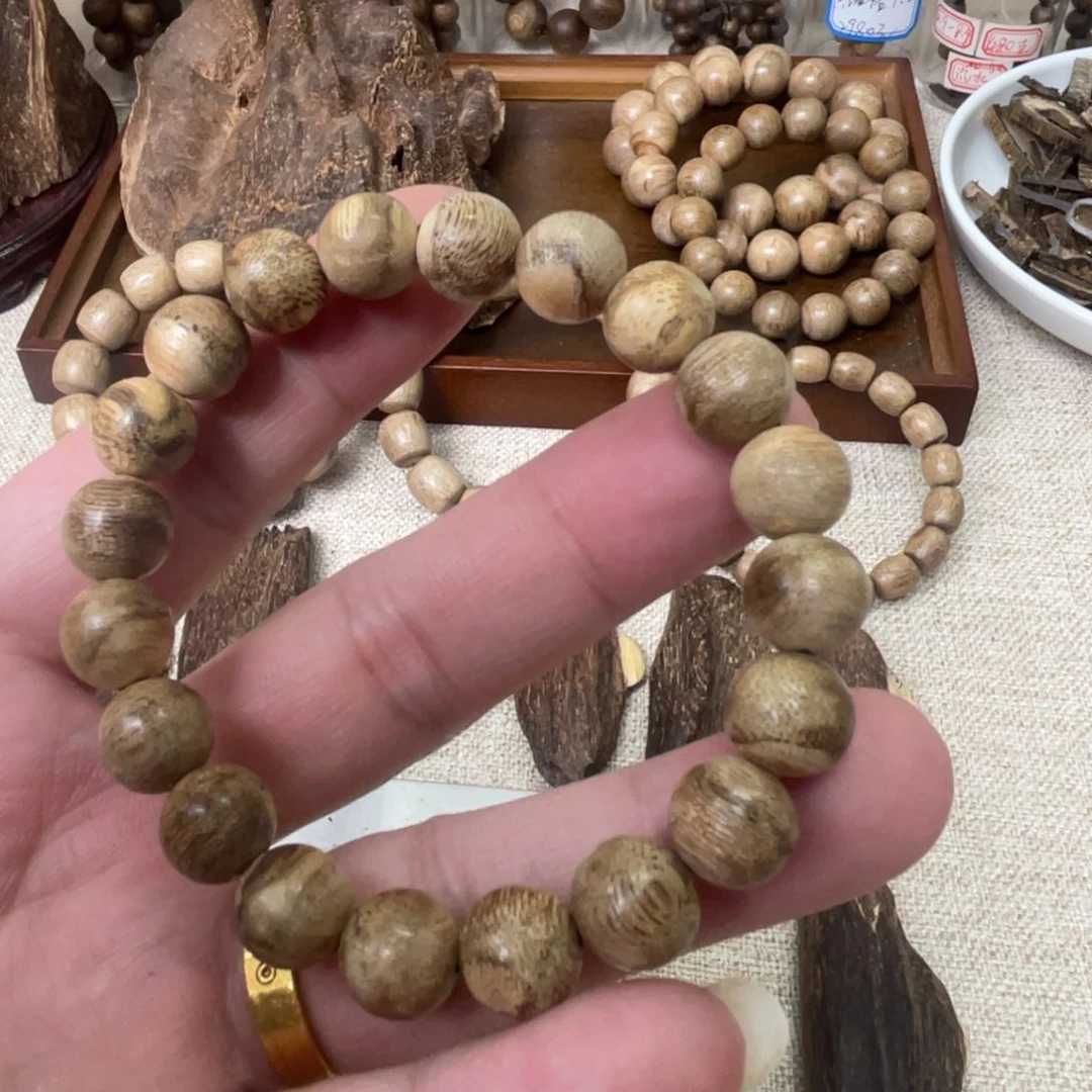 香料海南沉香野料黎母山水格卡 1.0