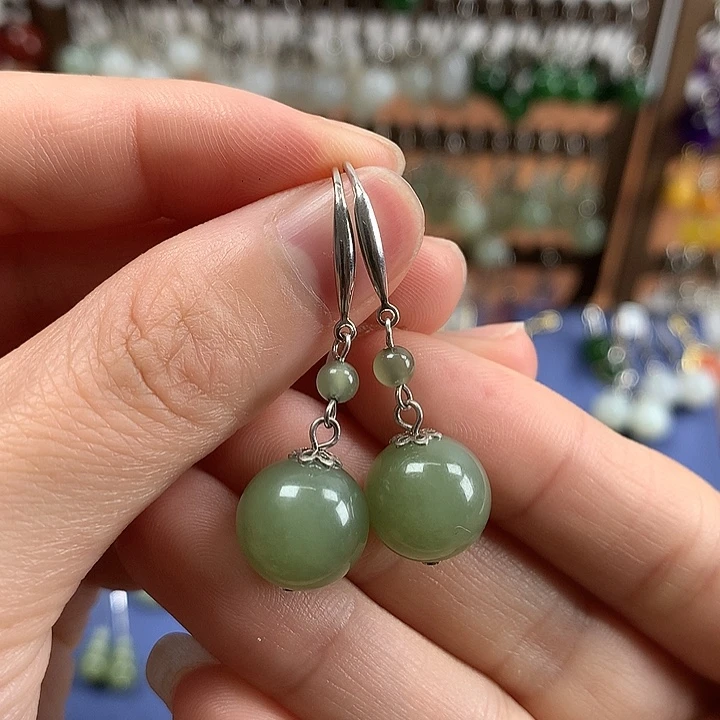 和田玉耳饰银S925镶嵌12左右