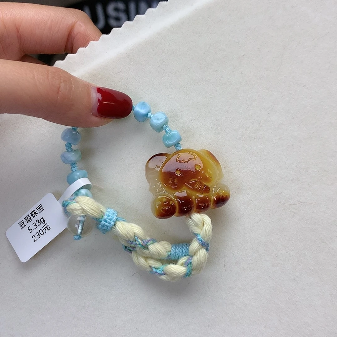 琥珀吊坠(不含链)未镶嵌