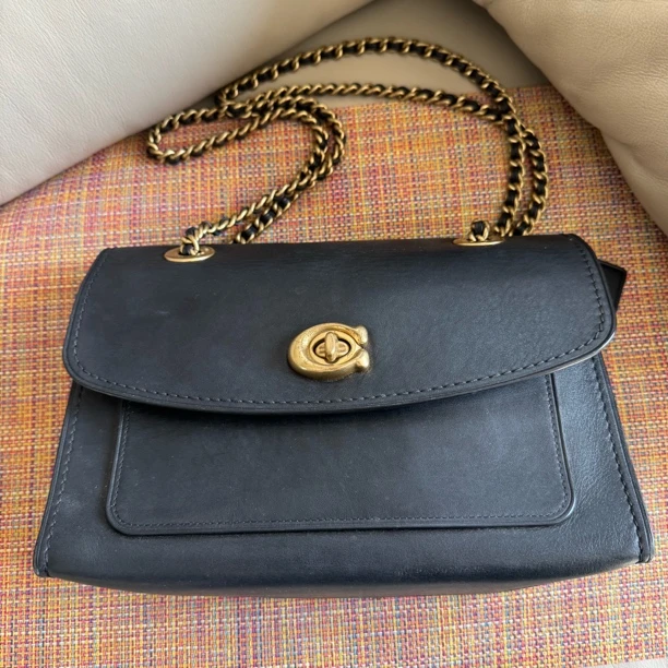 95新 COACH/蔻驰 大麦中古/coach黑色山茶花全皮斜挎包/