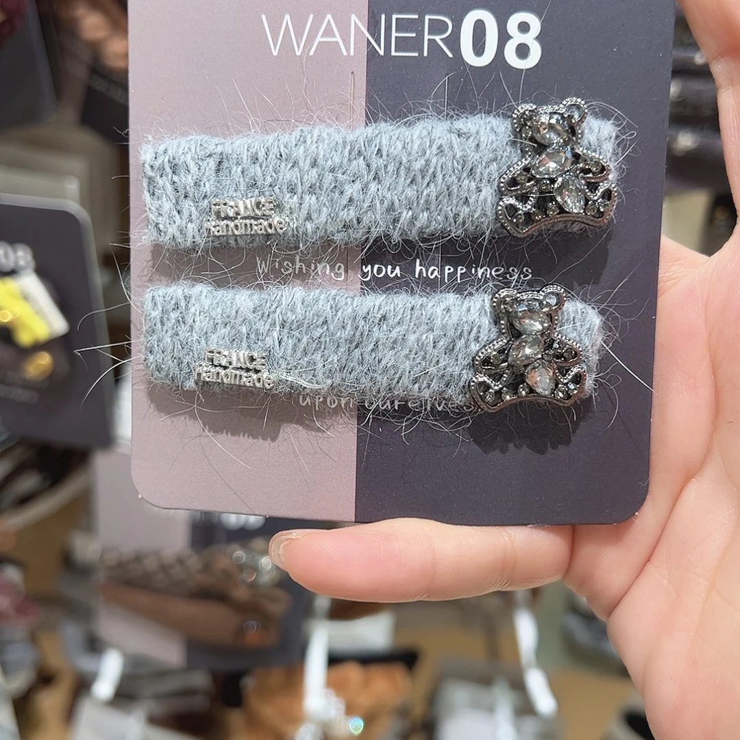三***一皮质铁合金灰色小熊掰掰夹