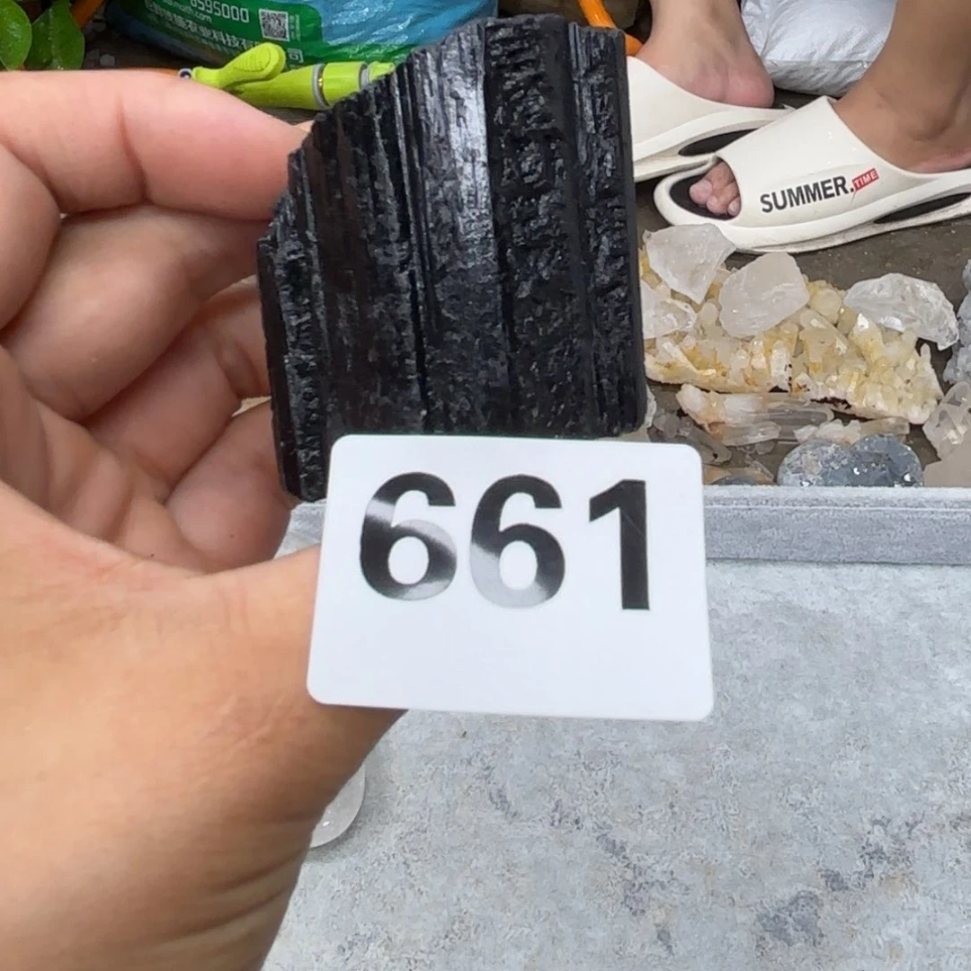 未镶嵌水晶大型摆件（非配饰）