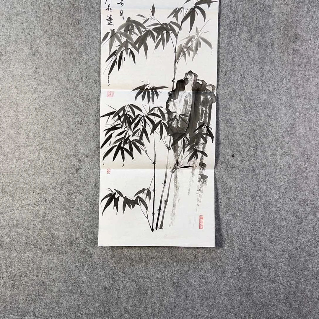 国画350 花鸟在树丛的顶端鸣叫叫声中