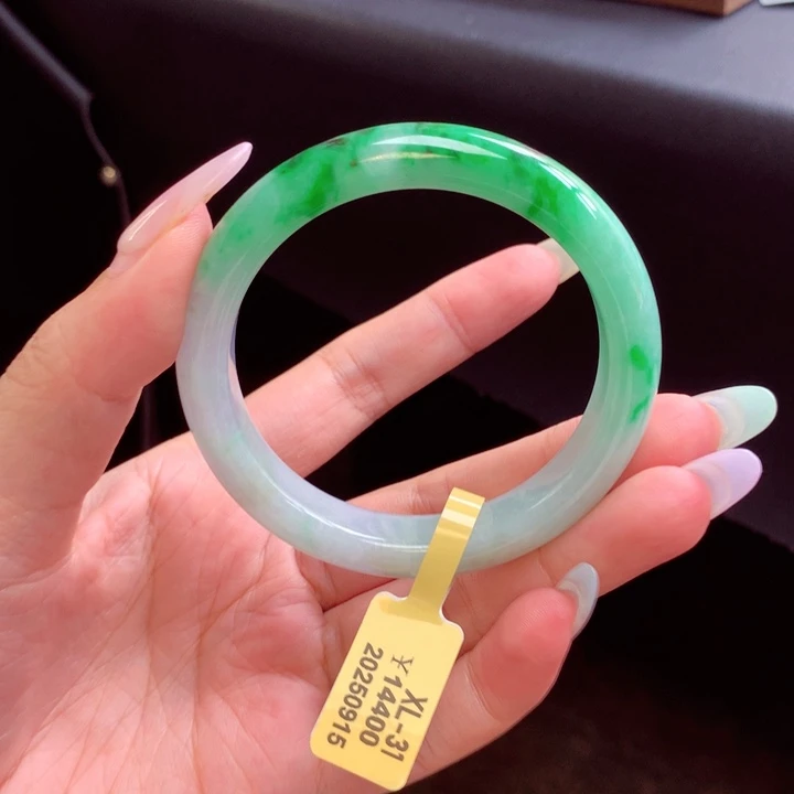 未镶嵌手镯翡翠翡翠