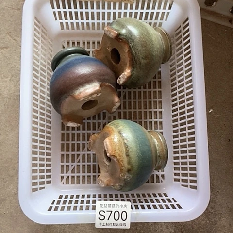 紫砂花盆700微瑕品口径4.5左右