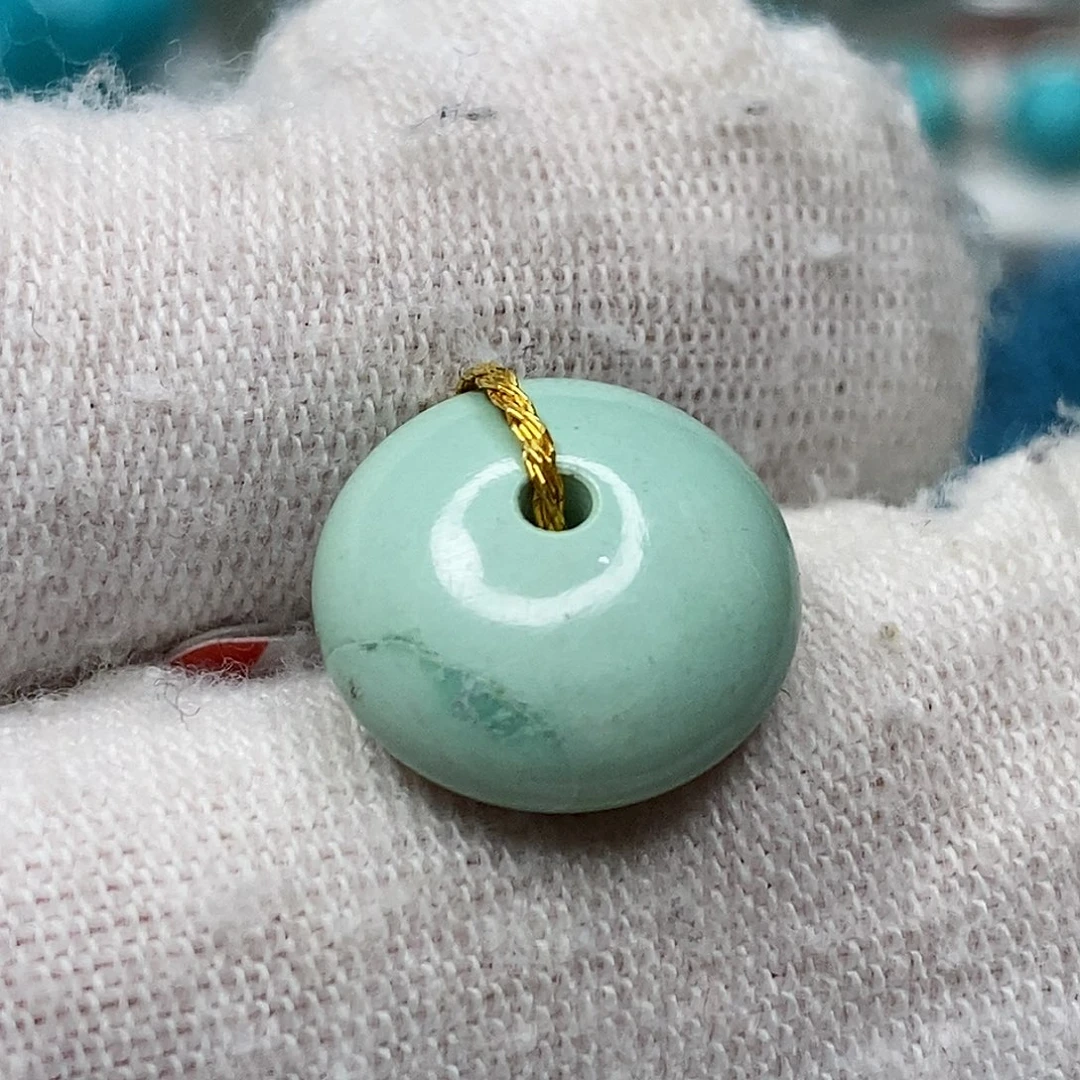 绿松石未镶嵌天然原矿 带武汉地大证书