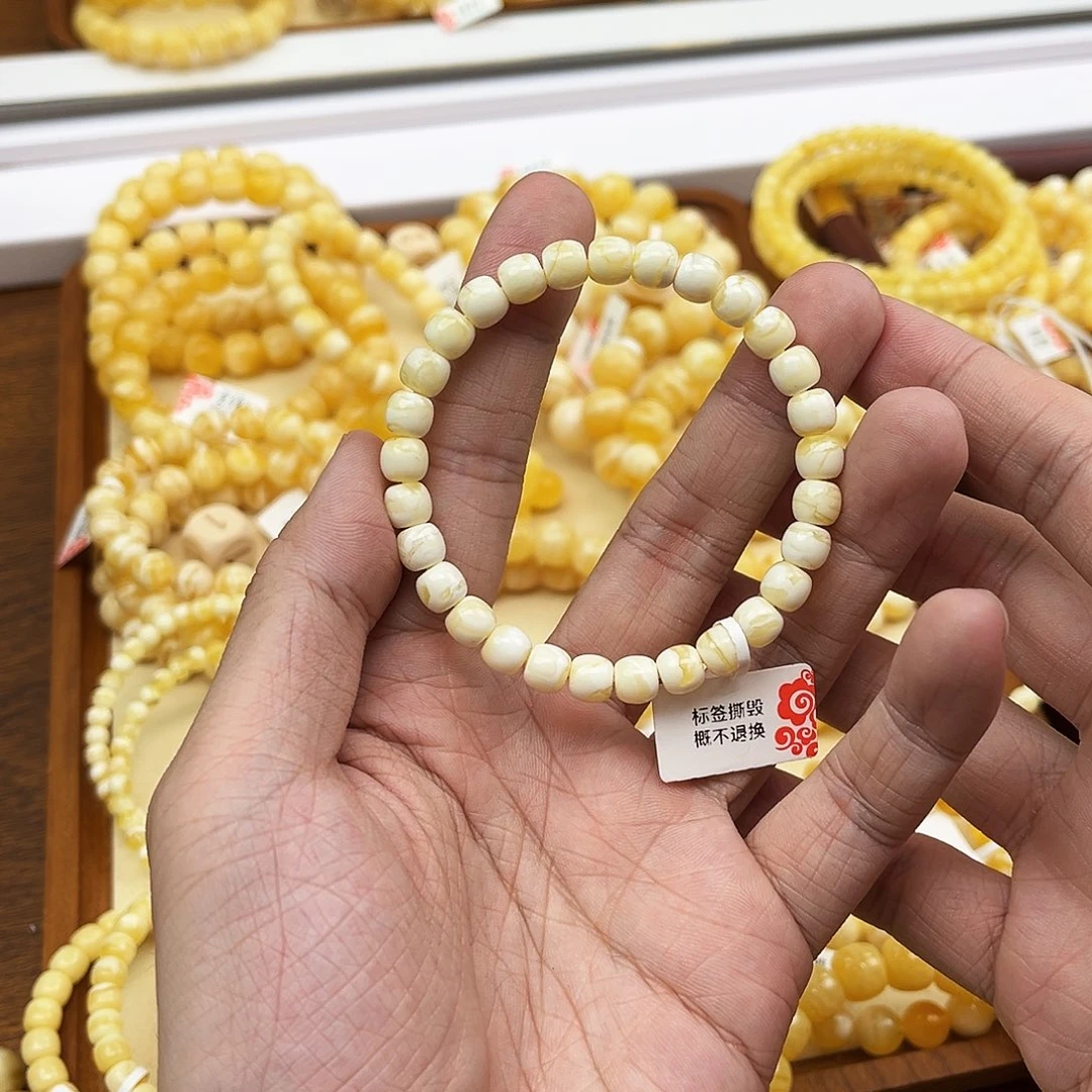 蜜蜡未镶嵌手串瓷白闪电纹7mm*6.5mm