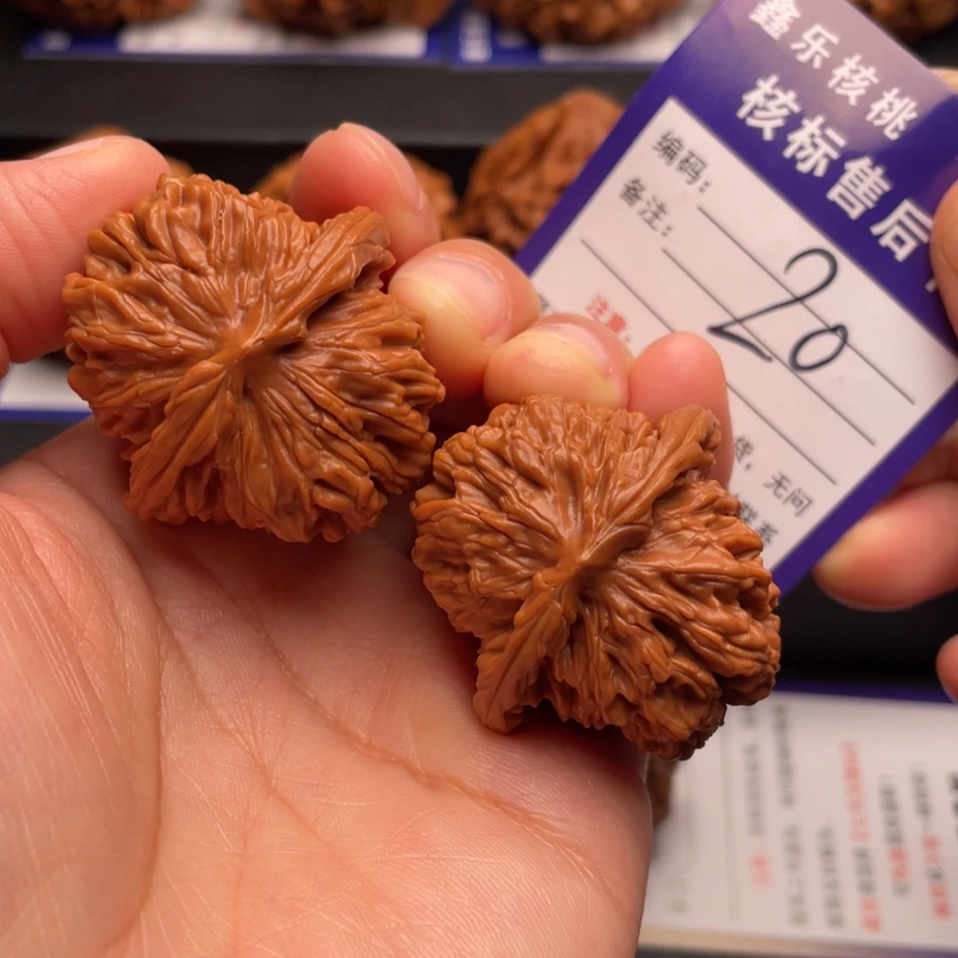 P***.文玩核桃把件四座楼37加尺