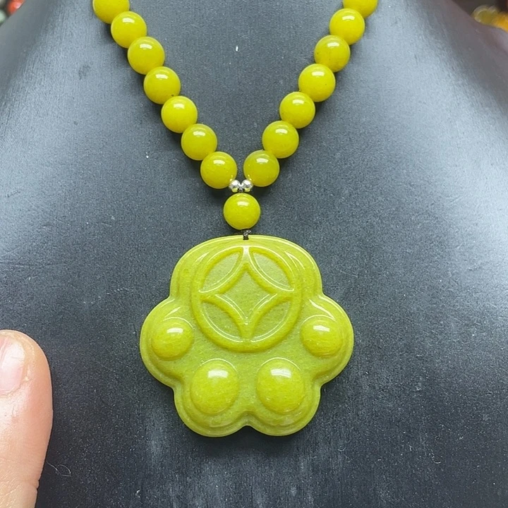未镶嵌蛇纹石玉颈饰