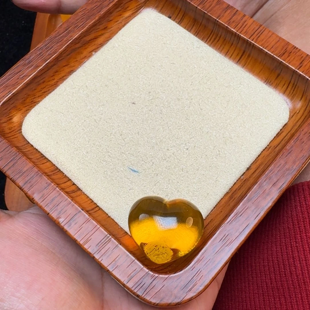 琥珀珠宝奇石未镶嵌琥珀
