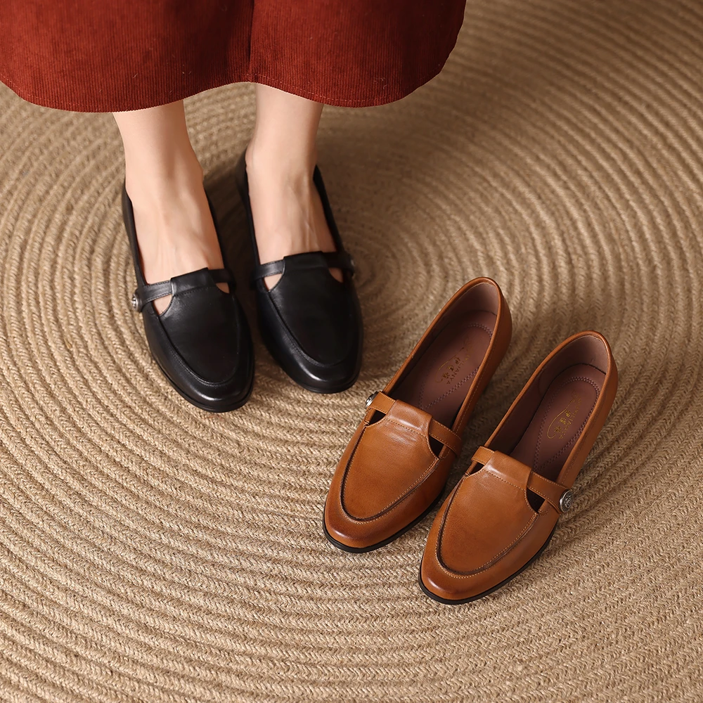 1895-1春季单鞋低跟2025新款真皮中口休闲粗跟圆头大码女鞋法式