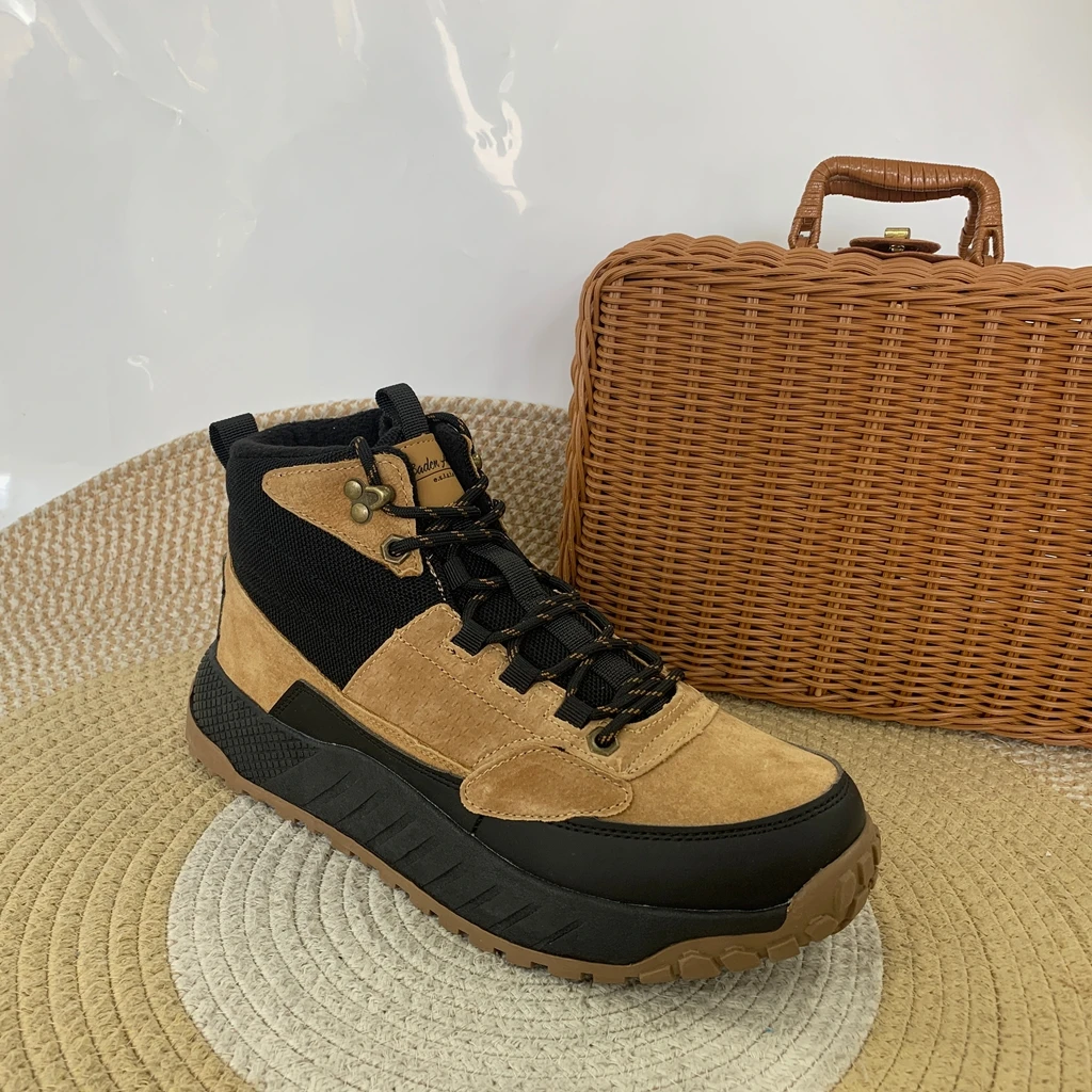 C154（运动码)男鞋 冬季新款中帮加绒加厚轻便舒适户外徒步鞋1仓