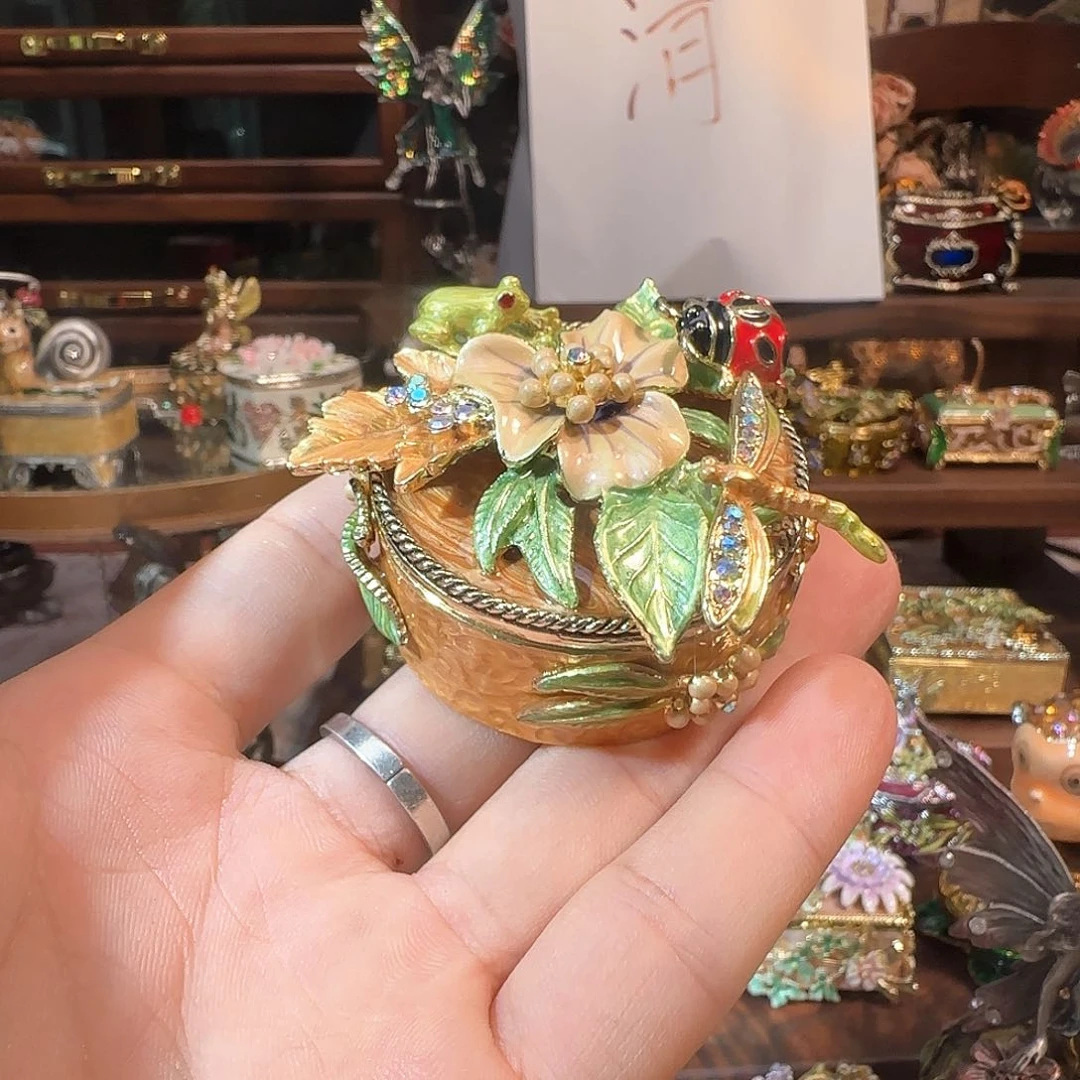 手工制品请勿吹毛求疵