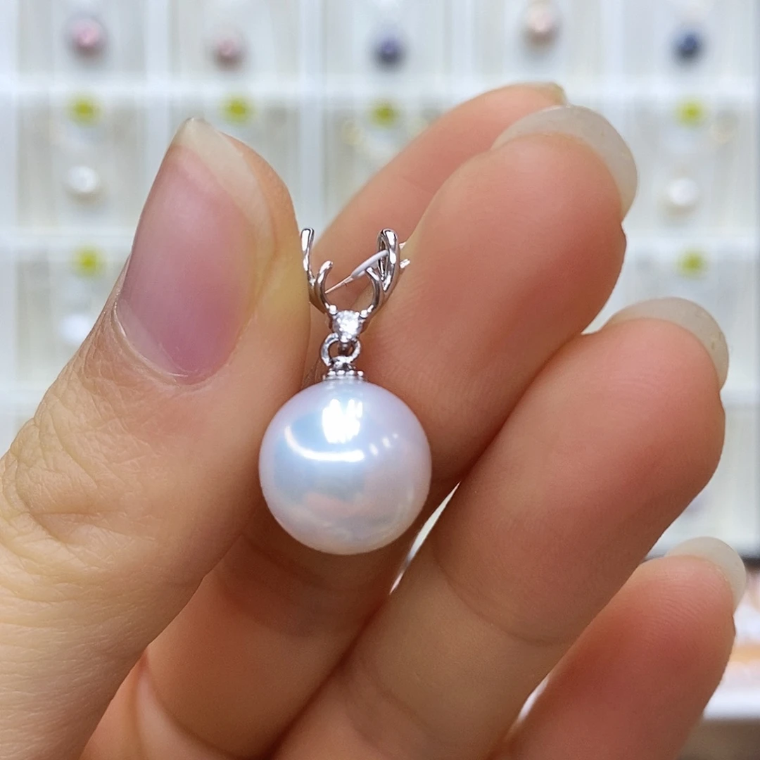 淡水珍珠吊坠(赠链)未镶嵌