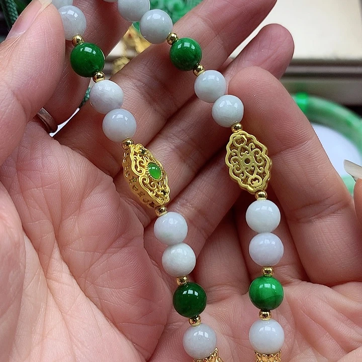 颈饰未镶嵌翡翠翡翠