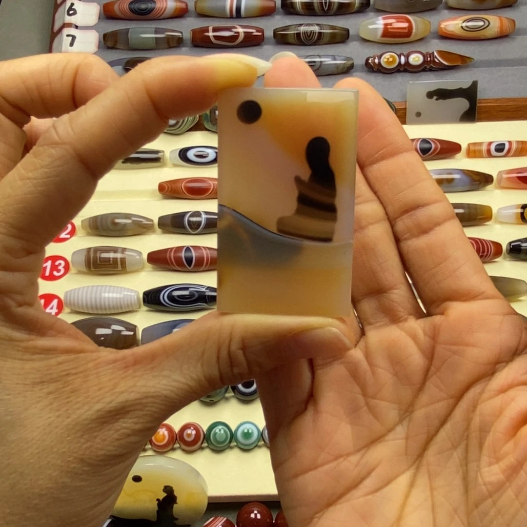 玛瑙/玉髓未镶嵌珠宝半成品阿**洋