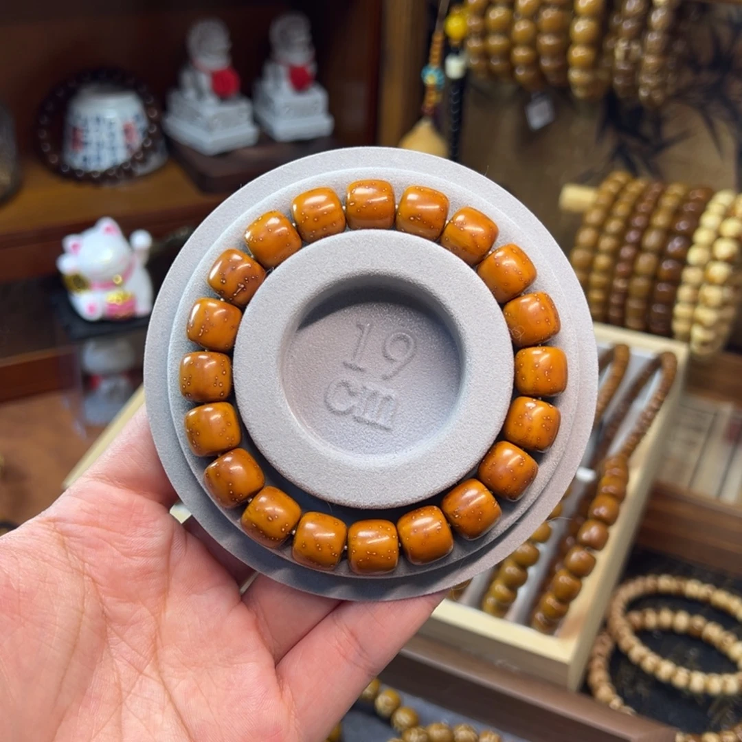 落***日非金属紫金鼠11.6*10.9实心黄皮老型全品