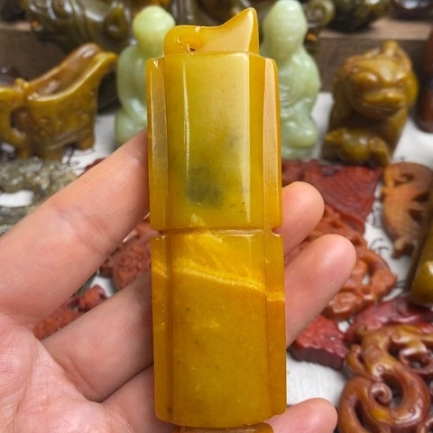 蛇纹石玉未镶嵌颈饰116