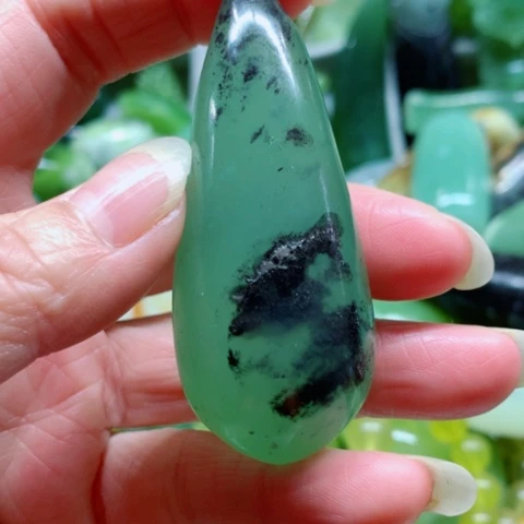 蛇纹石玉未镶嵌手把件