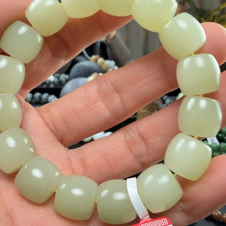 和田玉未镶嵌手链