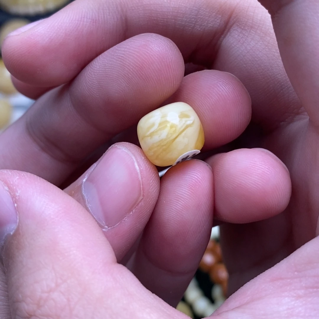 蜜蜡未镶嵌珠宝奇石13mm