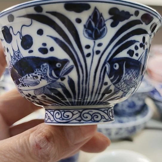 景德镇陶瓷小压手杯