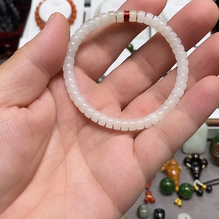 和田玉未镶嵌手链