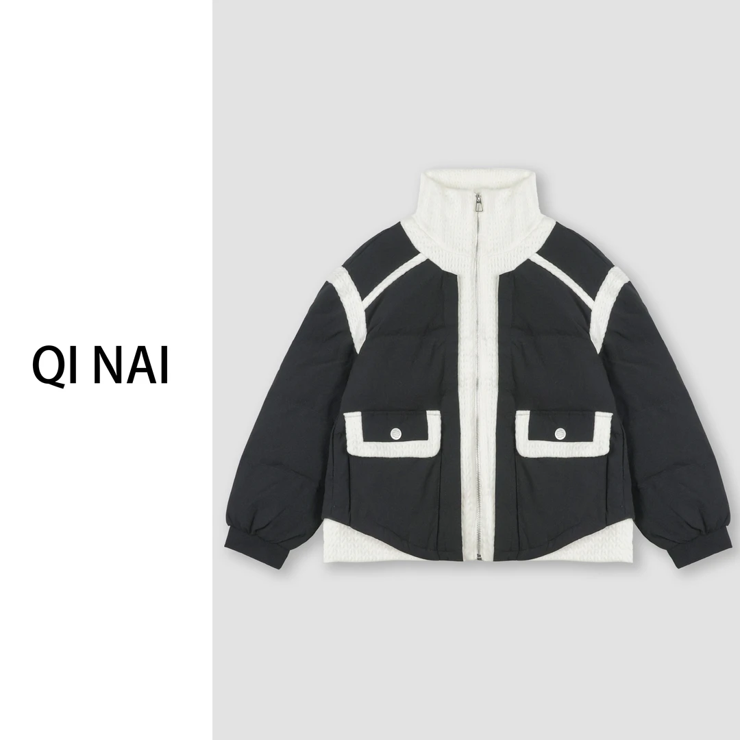 七奈推荐 【雪遥】黑白撞色翻领经典简约短款白鸭绒羽绒服QN12080