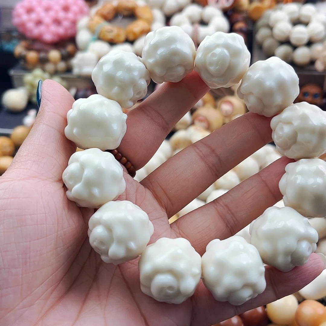 ¹***₆吊坠菩提根/象牙果1996