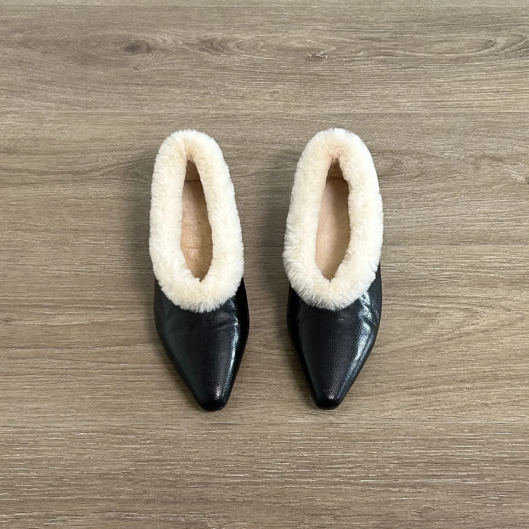 Dannyfrey冬季尖头复古真皮女加绒毛毛鞋一脚蹬黑色小皮鞋2.5CM