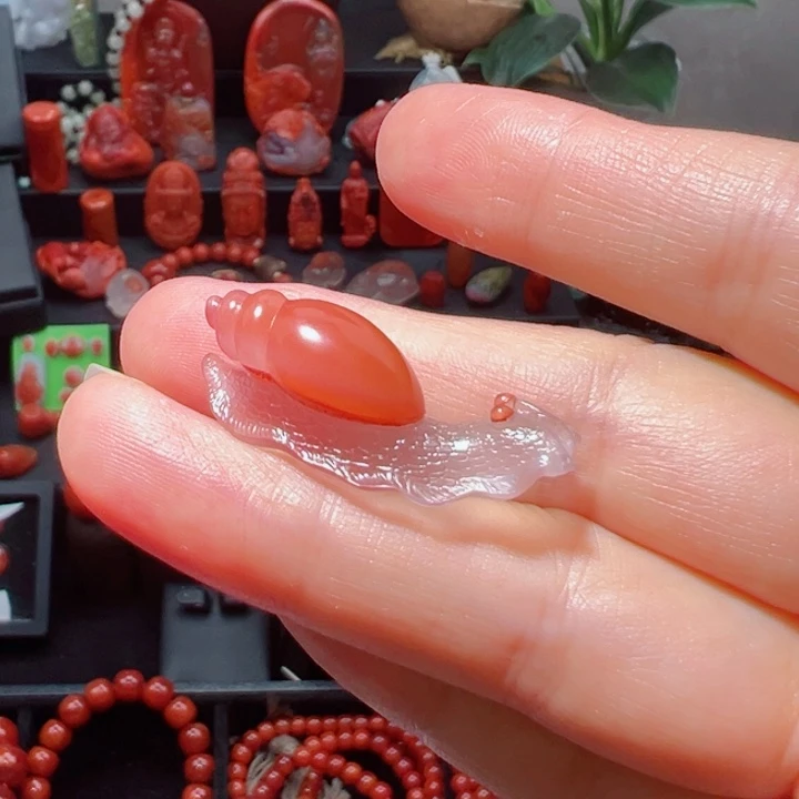 持***恒南红玛瑙未镶嵌颈饰