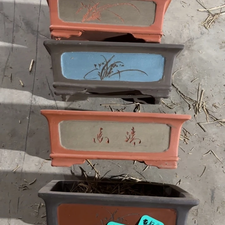 紫砂花盆100-4。  34-23-12