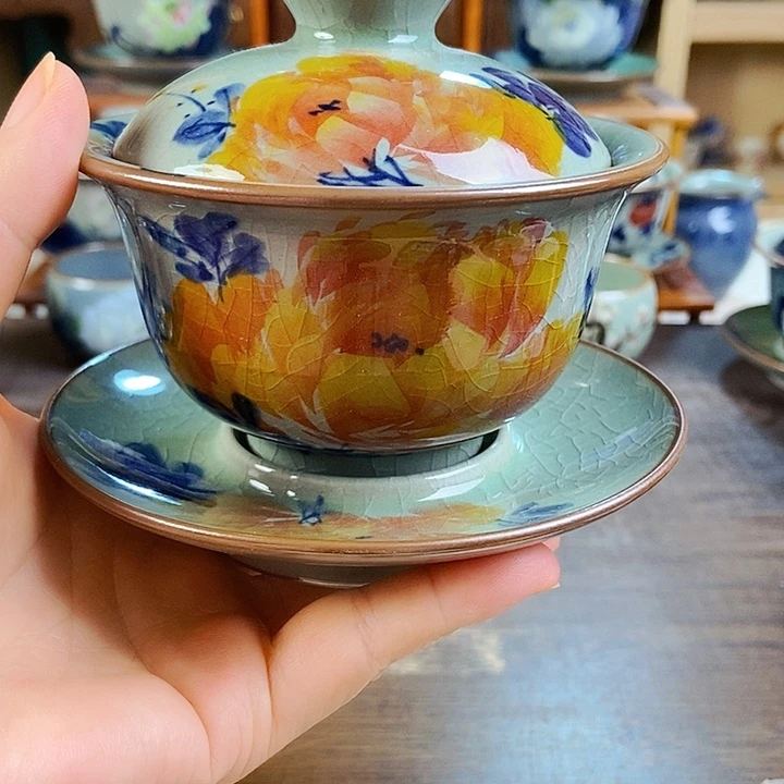 瓷片手工制作工艺精湛等