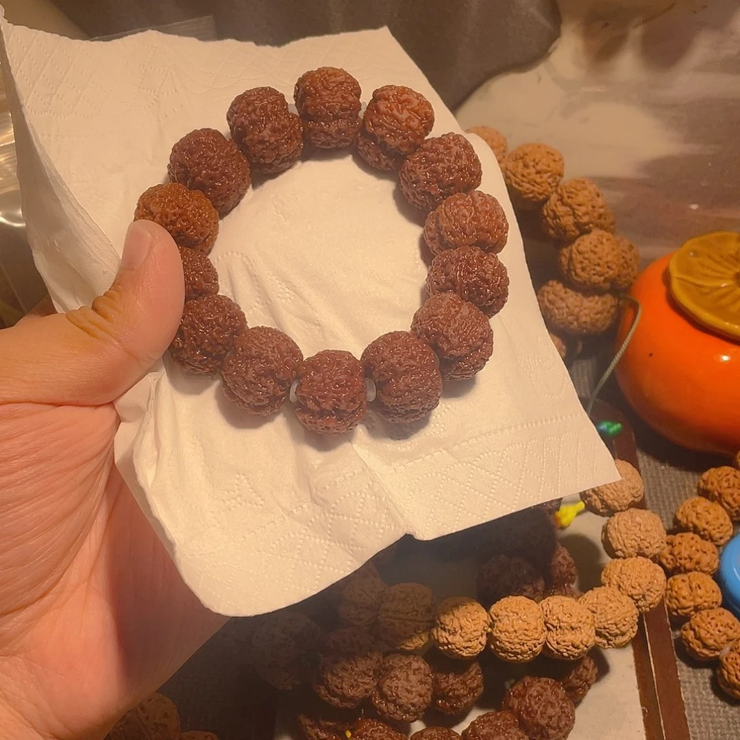 手串金刚菩提曾***?六瓣