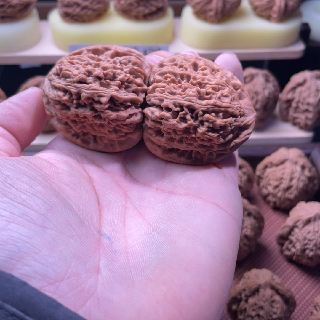 把件文玩核桃南疆石三角