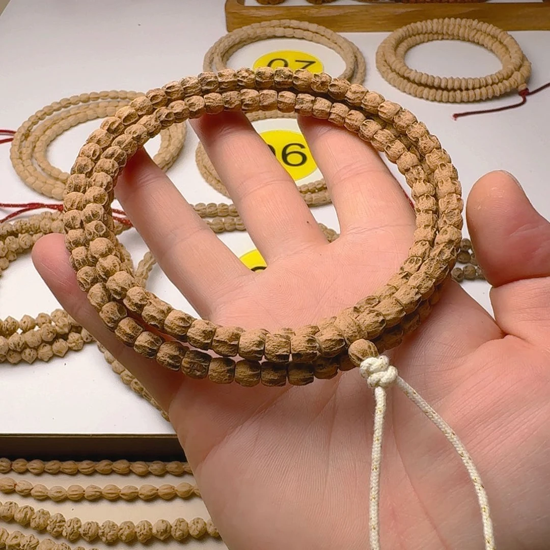 柏香籽/百香籽吊坠佛***间