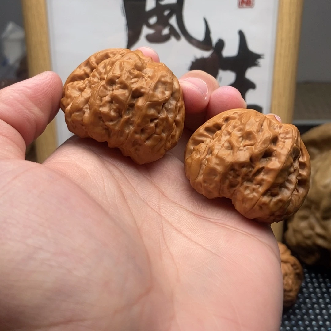 文玩核桃吊坠45蛤蟆头