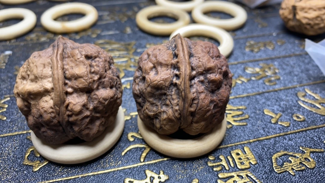 云南铁核桃七彩疙瘩包
