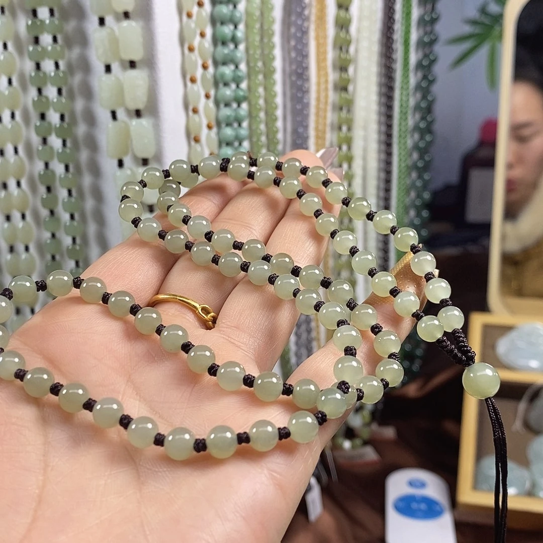 和田玉颈饰未镶嵌℃**度