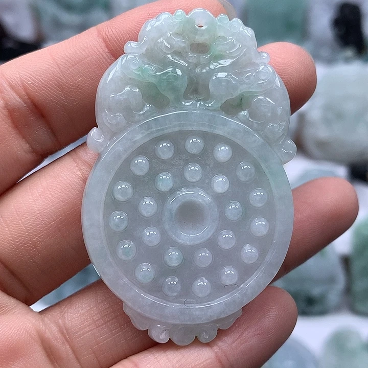 翡翠未镶嵌颈饰仿古貔貅福利