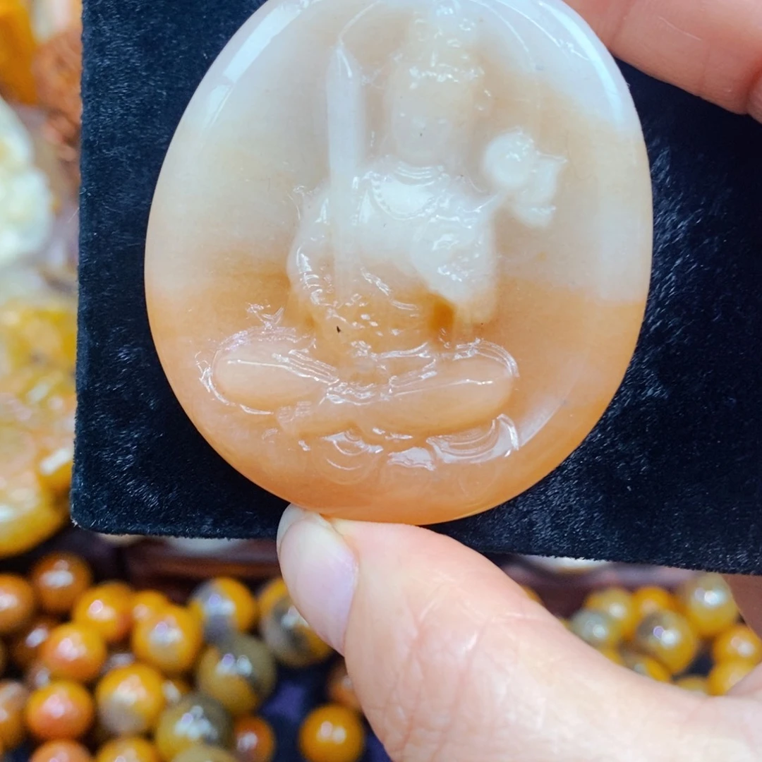 未镶嵌石英质玉（黄龙玉）吊坠(不含链)