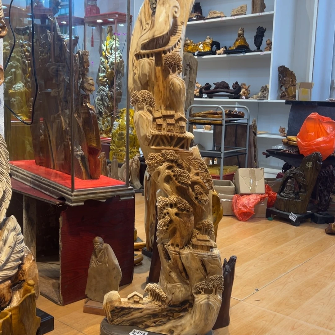 汪***强金丝楠山水居家摆件