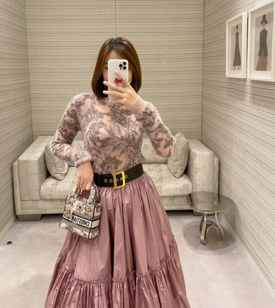 全新未使用 DIOR/迪奥 粉色镂空圆领长袖针织衫时尚羊绒衫 129338