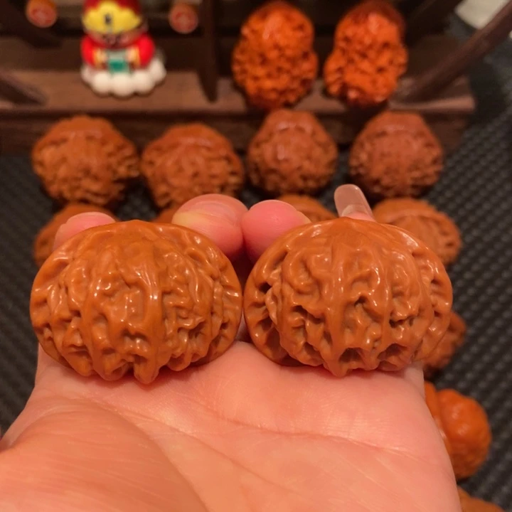 文玩核桃把件39.5尺寸宫灯2348